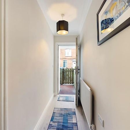 It'S Broadway Baby! Great House Close To City Centre Belfast Bagian luar foto