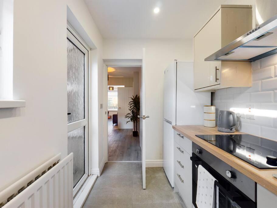 It'S Broadway Baby! Great House Close To City Centre Belfast Bagian luar foto